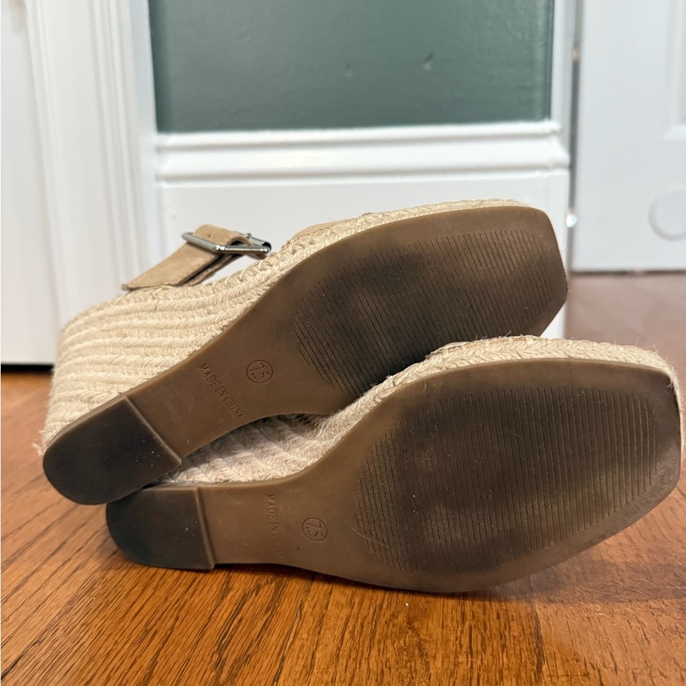 Steve Madden Rattan Wedge Sandals - Picture 4 of 6